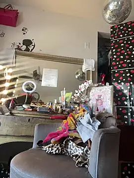 Motherbigbus online show from March 2026 08:36:02 PM