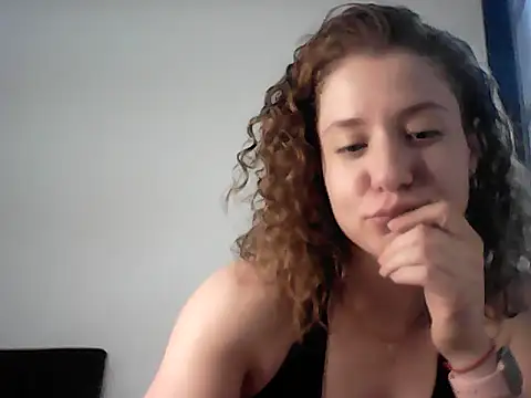 Snapshot of JujubaSweetie chatting on November 2025 07:36:01 PM JujubaSweetie online show from November 2025 07:36:01 PM