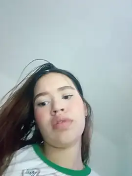 emy ross  online show from November 2025 03:28:02 AM