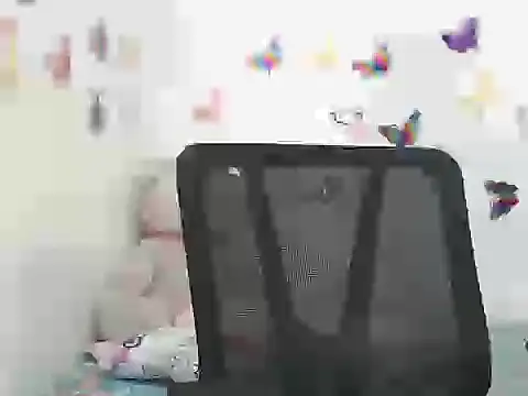 Snapshot of dulce_sophii chatting on January 2026 12:47:02 AM dulce sophii online show from January 2026 12:47:02 AM