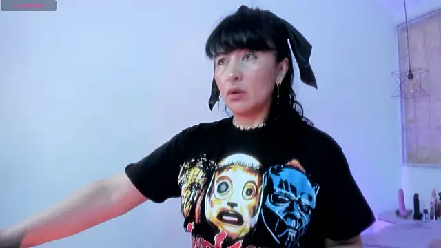 LILITH LIBELULA online show from May 2026 12:04:01 PM