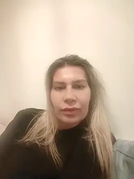 NaughtyClaudia  online show from March 2026 06:26:01 PM