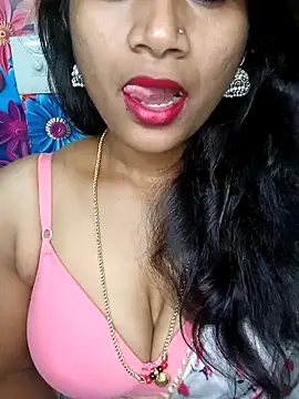 Snapshot of Premalatha_28 chatting on November 2025 06:45:01 PM Premalatha 28 online show from November 2025 06:45:01 PM