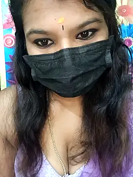 Snapshot of Premalatha_28 chatting on January 2026 05:31:02 PM Premalatha 28 online show from January 2026 05:31:02 PM