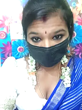 Snapshot of Premalatha_28 chatting on December 2025 06:40:01 PM Premalatha 28 online show from December 2025 06:40:01 PM