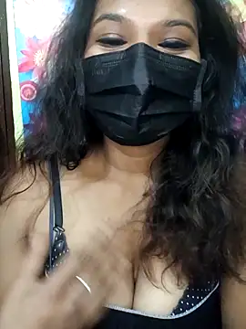 Snapshot of Premalatha_28 chatting on December 2025 07:41:01 PM Premalatha 28 online show from December 2025 07:41:01 PM