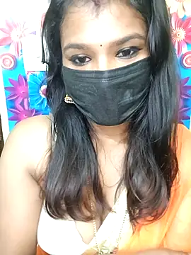 Snapshot of Premalatha_28 chatting on November 2025 05:56:01 PM Premalatha 28 online show from November 2025 05:56:01 PM