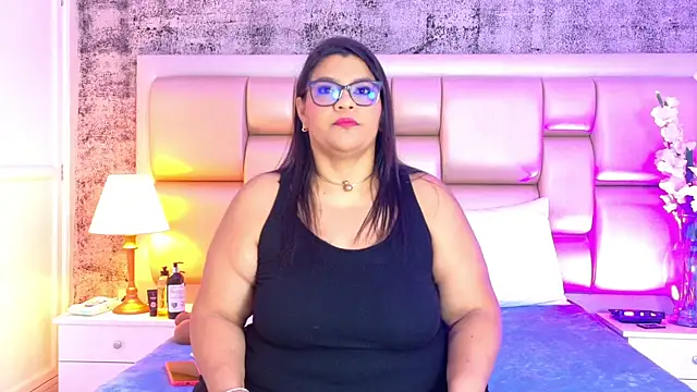 SelennaCooper online show from March 2026 11:44:02 AM