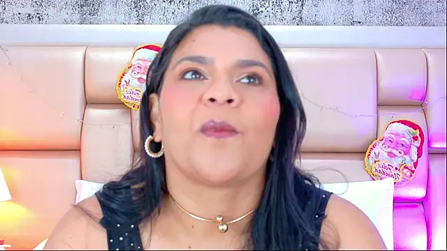 SelennaCooper online show from December 2025 11:56:01 AM