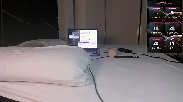 issabellaa04 online show from March 2026 08:26:33 AM