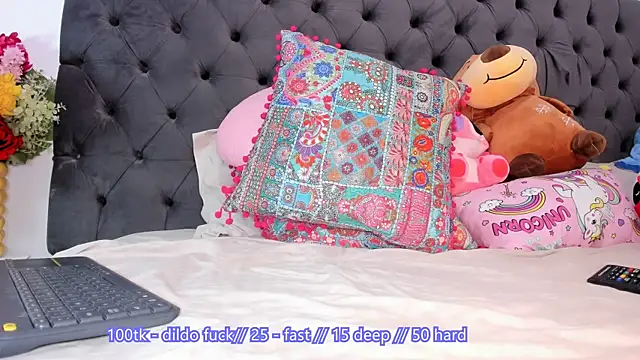 issabellaa04 online show from July 2026 01:27:02 AM