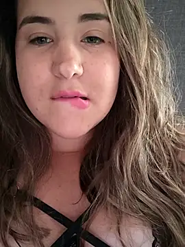 iviiiiiiiiiii online show from November 2025 06:19:01 PM