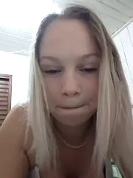 minagostosa123 online show from December 2025 01:06:01 AM