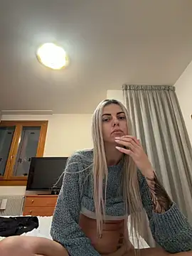 Snapshot of feliciafelon chatting on February 2026 06:52:01 PM feliciafelon online show from February 2026 06:52:01 PM