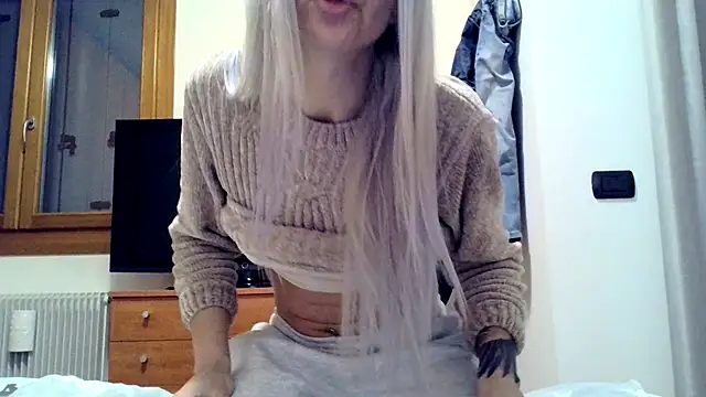 feliciafelon online show from March 2026 05:53:02 PM