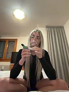 Snapshot of feliciafelon chatting on February 2026 05:58:02 PM feliciafelon online show from February 2026 05:58:02 PM