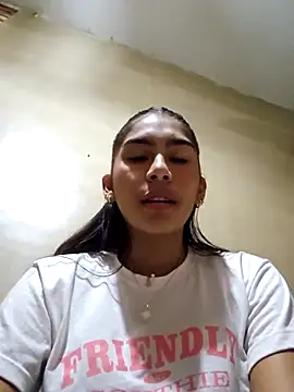 skinnyrox online show from December 2025 06:13:02 PM