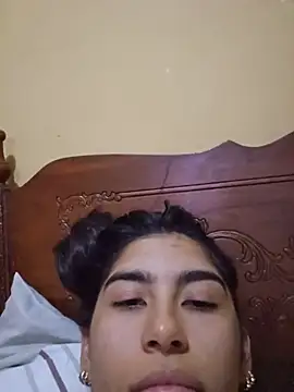 skinnyrox online show from May 2026 02:52:01 AM