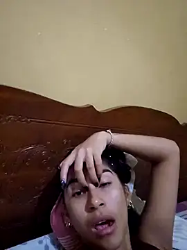 skinnyrox online show from February 2026 02:01:01 AM