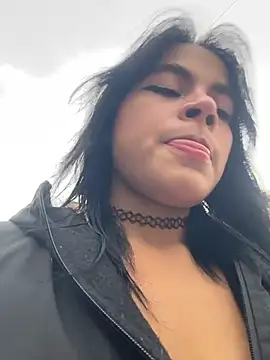 Snapshot of Sophie_wyld chatting on November 2025 09:19:01 PM Sophie wyld online show from November 2025 09:19:01 PM