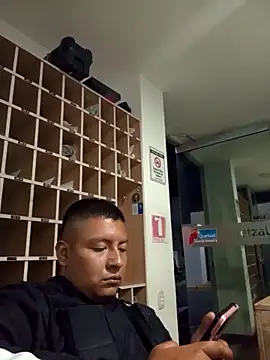 Jeison0323 online show from March 2026 06:28:02 AM