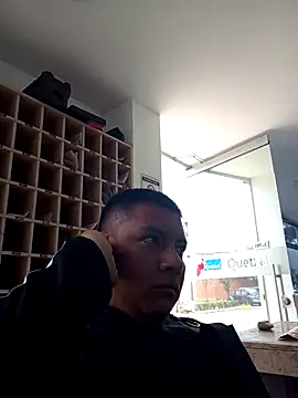 Jeison0323 online show from March 2026 05:23:01 PM