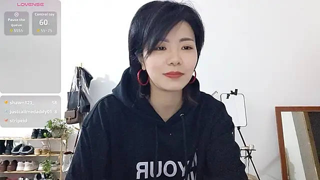 adele8731 online show from November 2025 02:50:01 PM