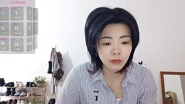 adele8731 online show from December 2025 12:33:02 AM