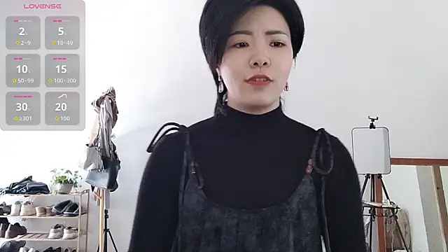 adele8731 online show from December 2025 03:43:02 AM