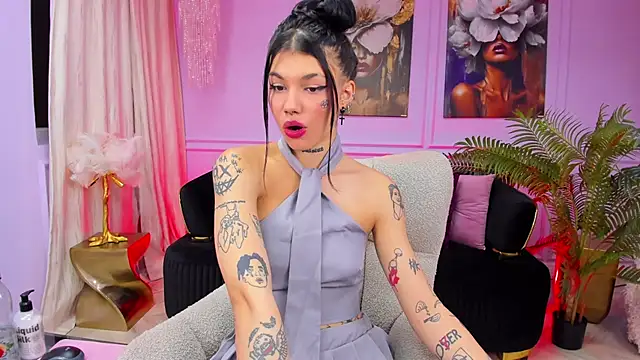 YasminWild online show from December 2025 05:07:02 AM