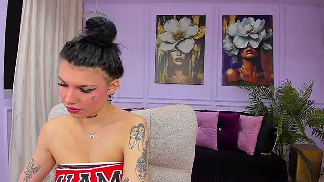 YasminWild online show from February 2026 04:30:01 AM