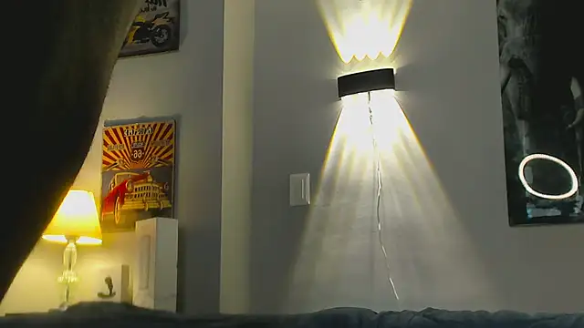 LEONHDZ online show from February 2026 08:08:02 AM