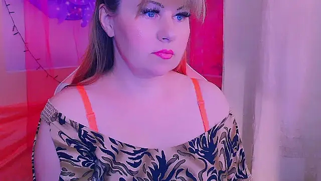 BESTLOLA online show from April 2026 09:16:02 AM