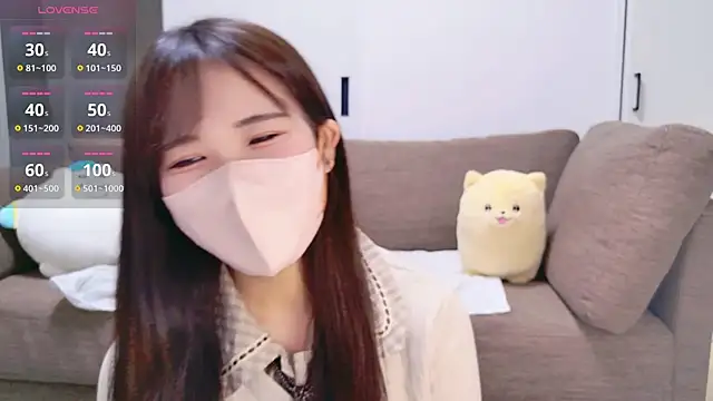 Nemu chan  online show from April 2026 10:18:02 AM