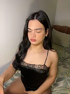 fairuu online show from December 2025 04:33:01 AM