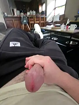 Cheekoy06 online show from November 2025 12:10:01 PM