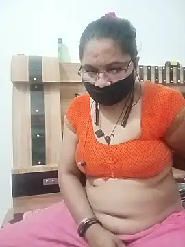 Snapshot of Menka_cut34 chatting on July 2026 11:27:01 PM Menka cut34 online show from July 2026 11:27:01 PM