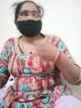 Snapshot of Menka_cut34 chatting on June 2026 12:28:01 AM Menka cut34 online show from June 2026 12:28:01 AM