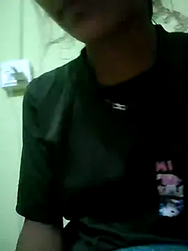 Snapshot of Menka_cut34 chatting on December 2025 01:09:01 AM Menka cut34 online show from December 2025 01:09:01 AM