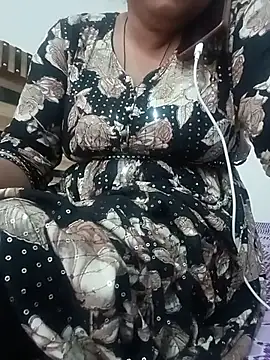 Snapshot of Menka_cut34 chatting on July 2026 09:18:02 AM Menka cut34 online show from July 2026 09:18:02 AM