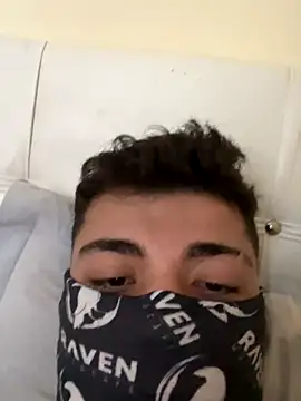 Snapshot of uuserxw chatting on November 2025 11:04:02 AM uuserxw online show from November 2025 11:04:02 AM