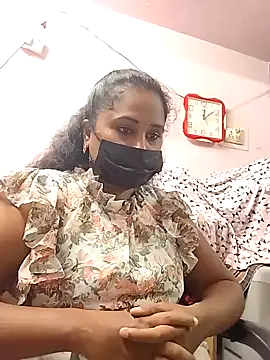 Snapshot of Tamil_devagi chatting on November 2025 06:41:02 PM Tamil devagi online show from November 2025 06:41:02 PM