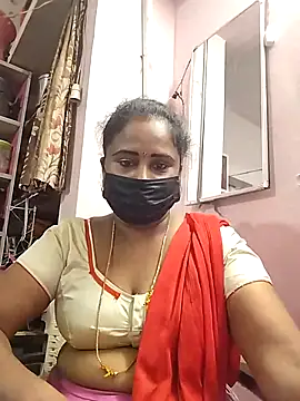 Snapshot of Tamil_devagi chatting on December 2025 09:05:01 PM Tamil devagi online show from December 2025 09:05:01 PM