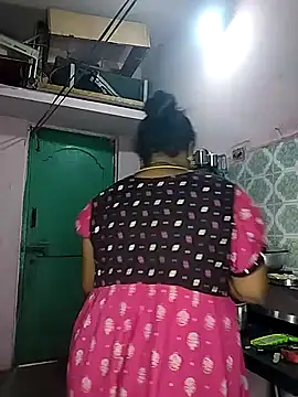 Snapshot of Tamil_devagi chatting on February 2026 06:57:02 AM Tamil devagi online show from February 2026 06:57:02 AM