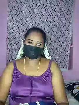 Snapshot of Tamil_devagi chatting on May 2026 05:35:02 PM Tamil devagi online show from May 2026 05:35:02 PM