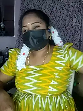 Snapshot of Tamil_devagi chatting on February 2026 06:05:01 PM Tamil devagi online show from February 2026 06:05:01 PM