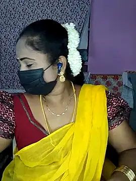 Snapshot of Tamil_devagi chatting on April 2026 06:04:02 PM Tamil devagi online show from April 2026 06:04:02 PM