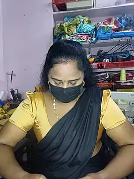 Snapshot of Tamil_devagi chatting on January 2026 05:07:02 PM Tamil devagi online show from January 2026 05:07:02 PM