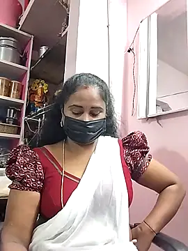 Snapshot of Tamil_devagi chatting on December 2025 08:39:01 PM Tamil devagi online show from December 2025 08:39:01 PM