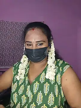Snapshot of Tamil_devagi chatting on June 2026 05:33:01 PM Tamil devagi online show from June 2026 05:33:01 PM